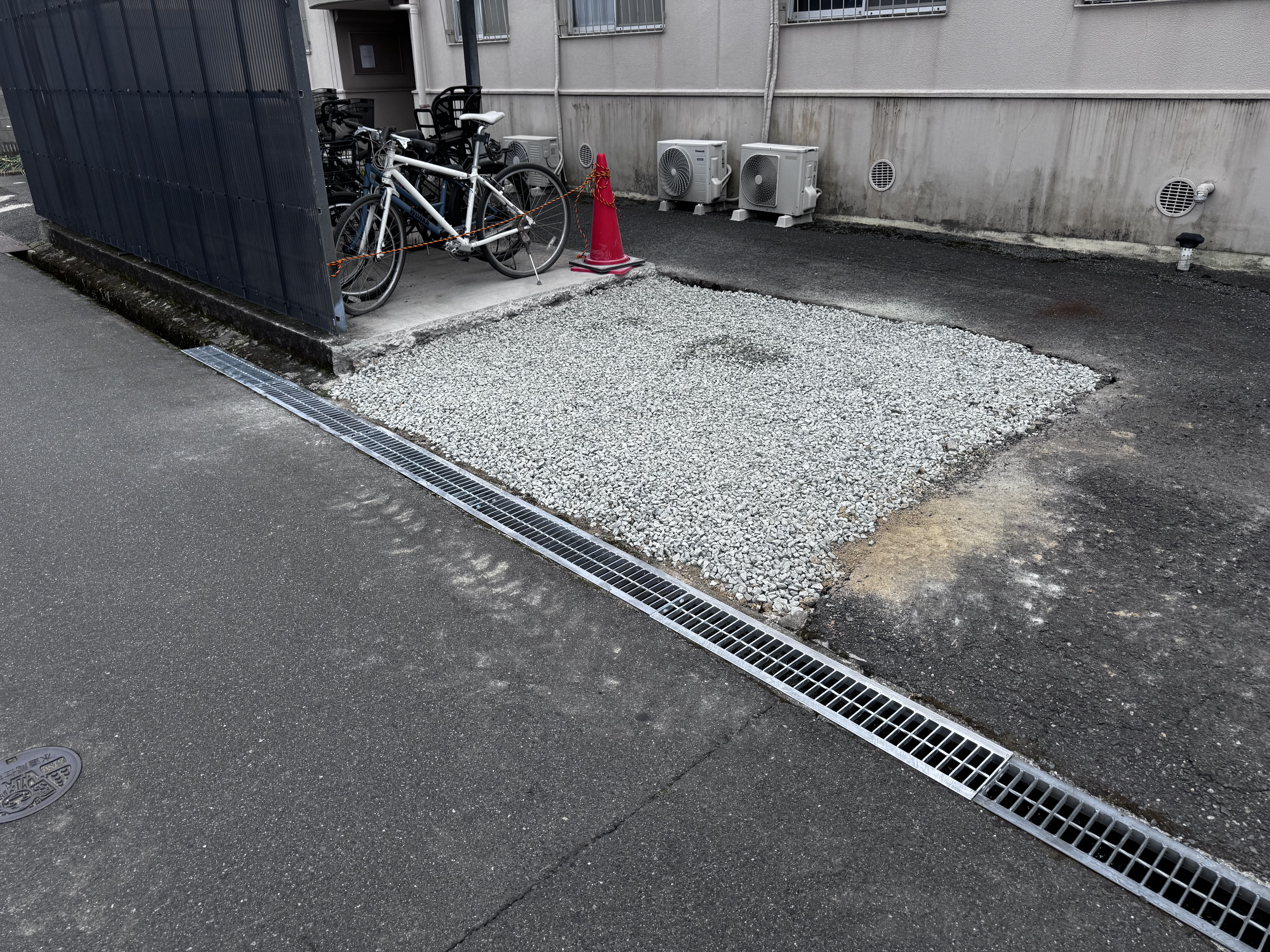 岡山市北区 岡山市北区　S様　駐輪場一部解体仕上げ 施工実績